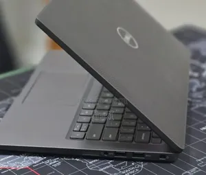 New Laptop Dell Latitude 7410 16GB Intel Core i5 SSD 256GB
