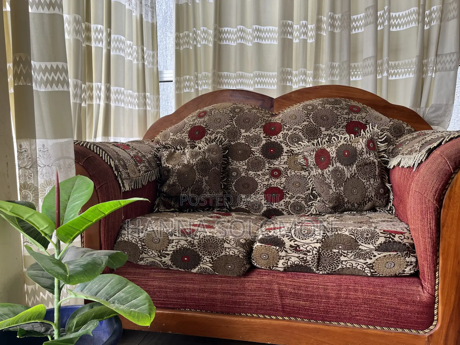 Old School Set of Sofa’s