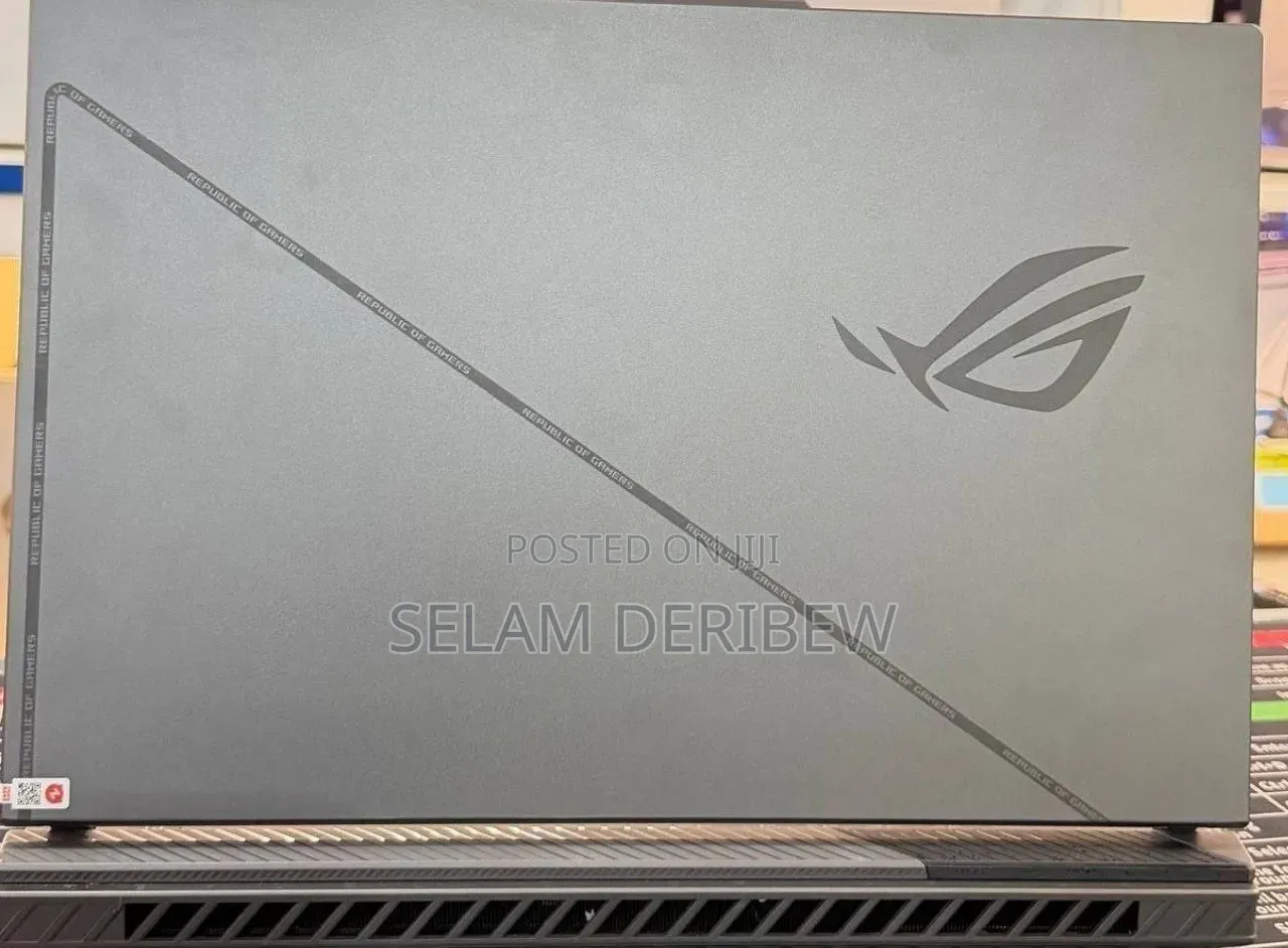 New Laptop Asus ROG Strix G15 16GB Intel Core i9 SSD 1T