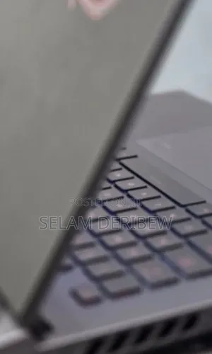 New Laptop Asus ROG Strix G15 16GB Intel Core i9 SSD 1T