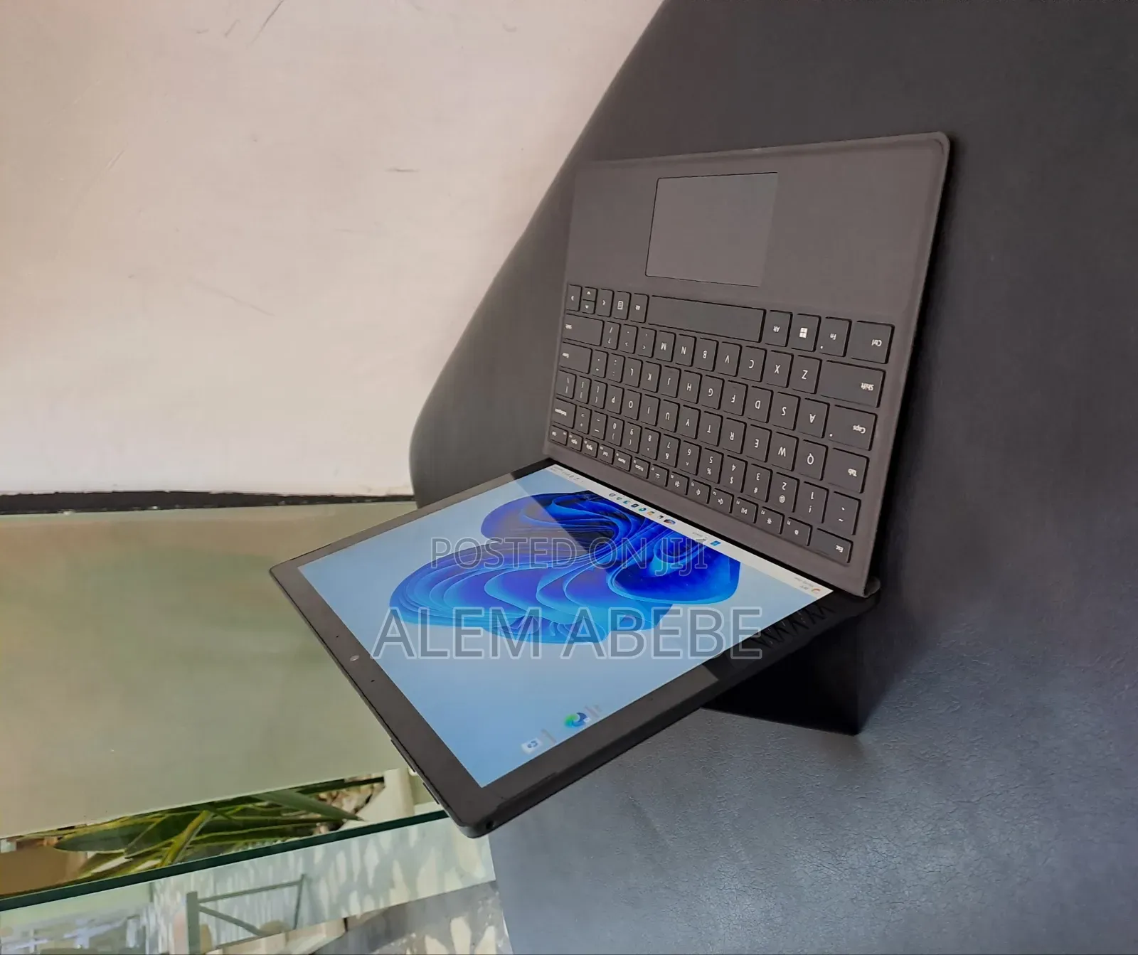 New Laptop Microsoft Surface Pro 7 16GB Intel Core i7 SSD 512GB