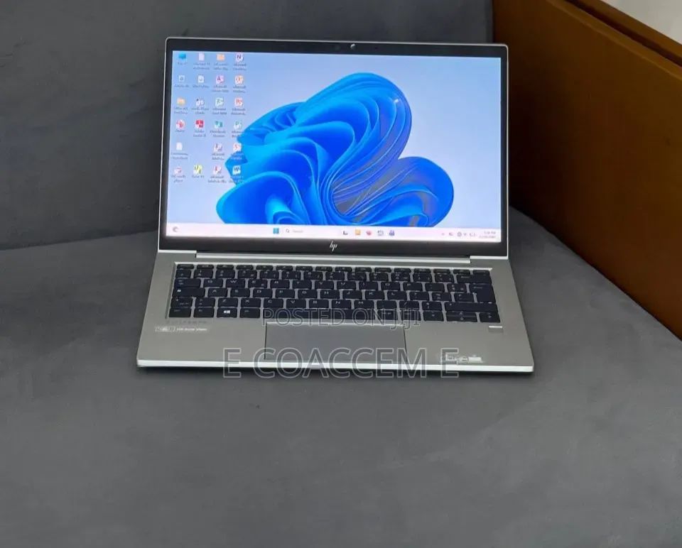 New Laptop HP 8GB Intel Core i7 SSD 256GB