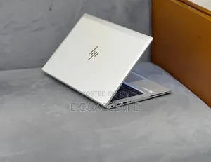 New Laptop HP 8GB Intel Core i7 SSD 256GB