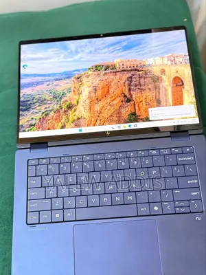 New Laptop HP OmniBook X Flip 14" 32GB Intel Core Ultra 7 SSD 1T