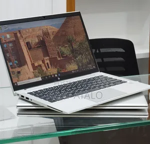 New Laptop HP EliteBook 840 G8 16GB Intel Core i7 SSD 512GB