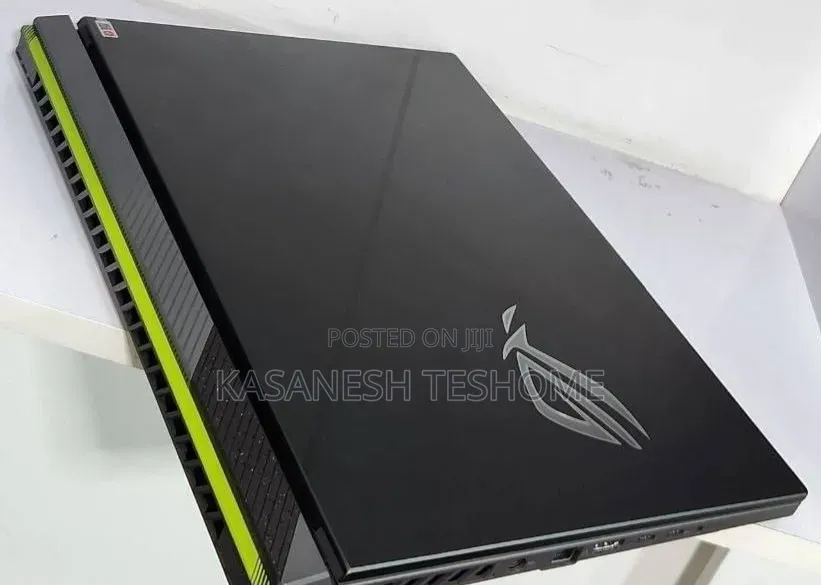 New Laptop Asus ROG Strix G15 16GB Intel Core i9 SSD 1T
