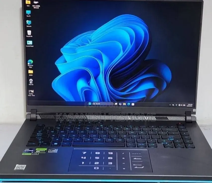 New Laptop Asus ROG Strix G15 16GB Intel Core i9 SSD 1T