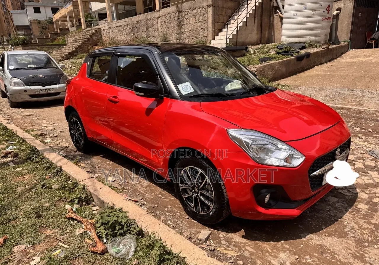Suzuki Swift 2021 Red