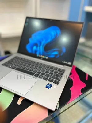 New Laptop HP ZBook 14 16GB Intel Core i7 SSD 512GB