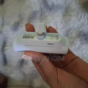 🌟 Mini Pocket Power Bank 3000mAh (Cordless Plug for iPhone)