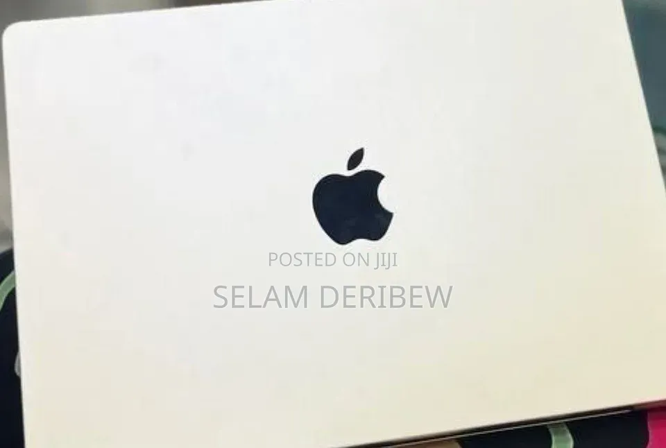 New Laptop Apple MacBook Pro 2021 M1 16GB Apple M1 Pro SSD 512GB