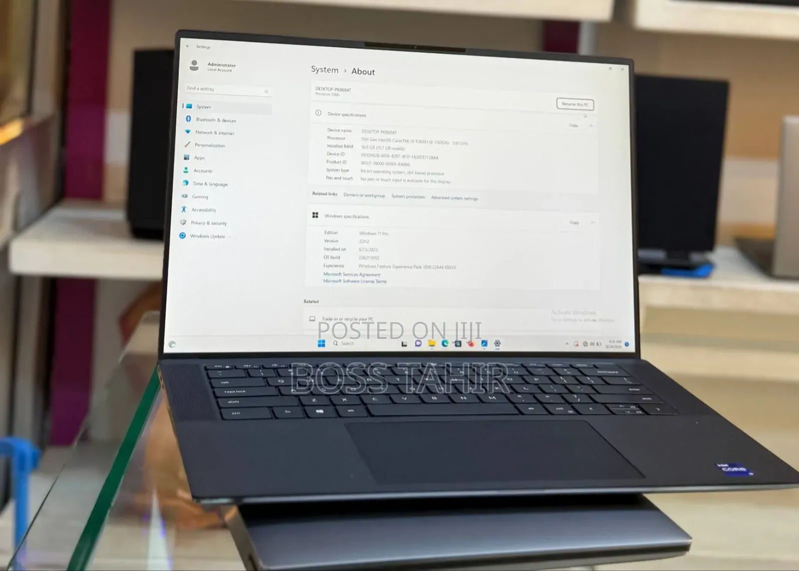New Laptop Dell Precision 5550 16GB Intel Core i9 SSD 512GB