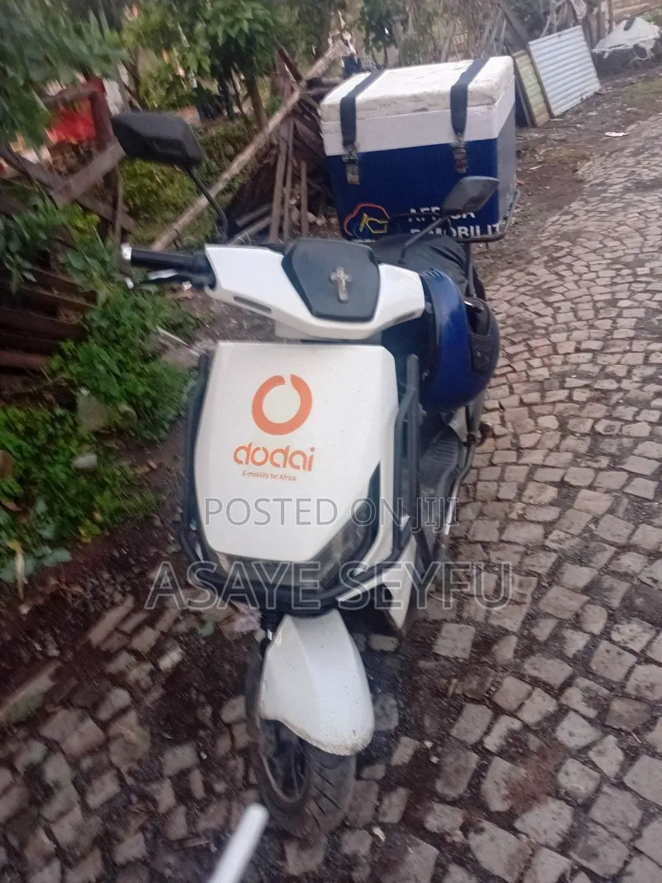 Piaggio Scooter 2023 White