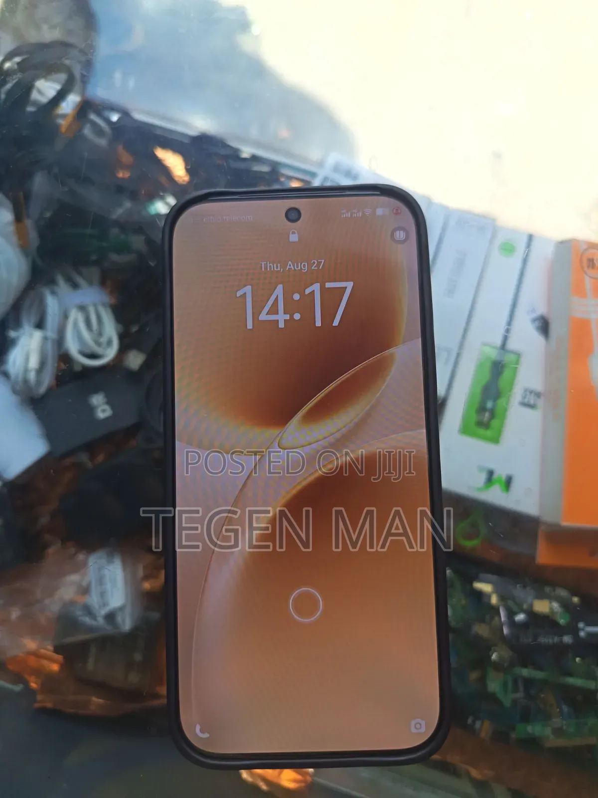 Vivo V70 256 GB Black