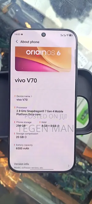 Vivo V70 256 GB Black