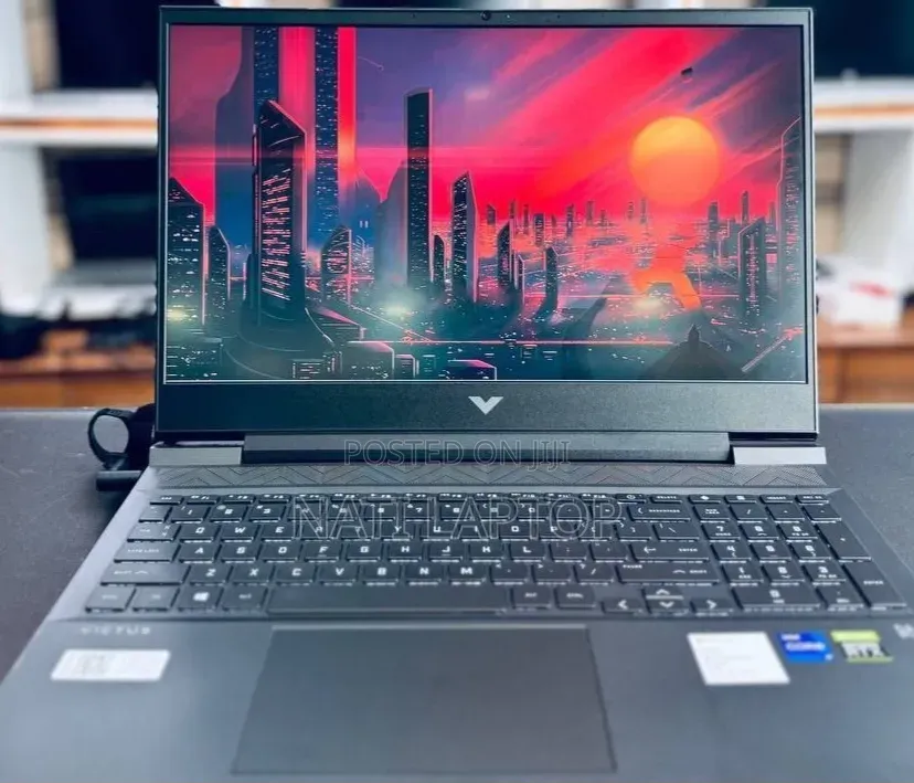 New Laptop HP Victus 16 16GB Intel Core i7 SSD 512GB