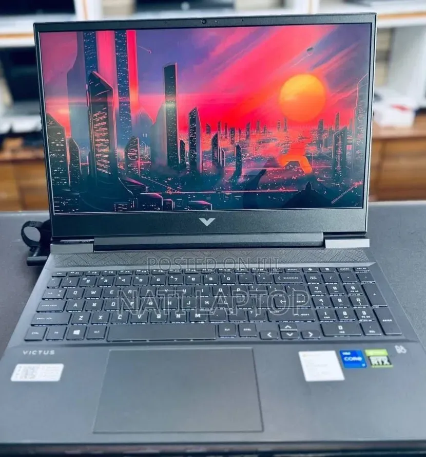 New Laptop HP Victus 16 16GB Intel Core i7 SSD 512GB