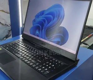 New Laptop MSI GP75 Leopard 16GB Intel Core i7 SSD 1T