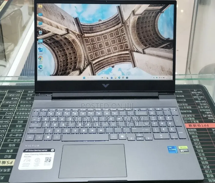 New Laptop HP Victus 15 16GB Intel Core i5 SSD 512GB