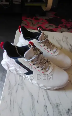 PEAK Original Sport Shoes