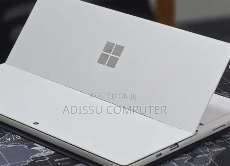 New Laptop Microsoft Surface Pro 7 16GB Intel Core i5 SSD 256GB