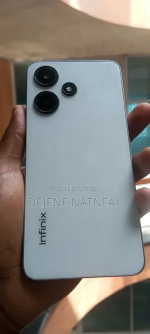 Infinix Hot 30 128 GB Blue