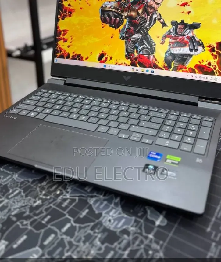 New Laptop HP Victus 16 16GB Intel Core i7 SSD 1T