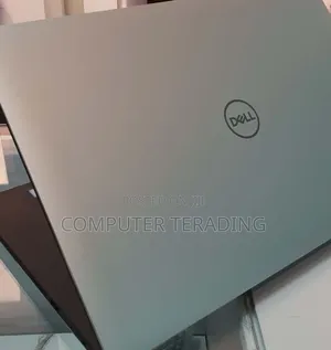 New Laptop Dell XPS 15 16GB Intel Core i9 SSD 512GB