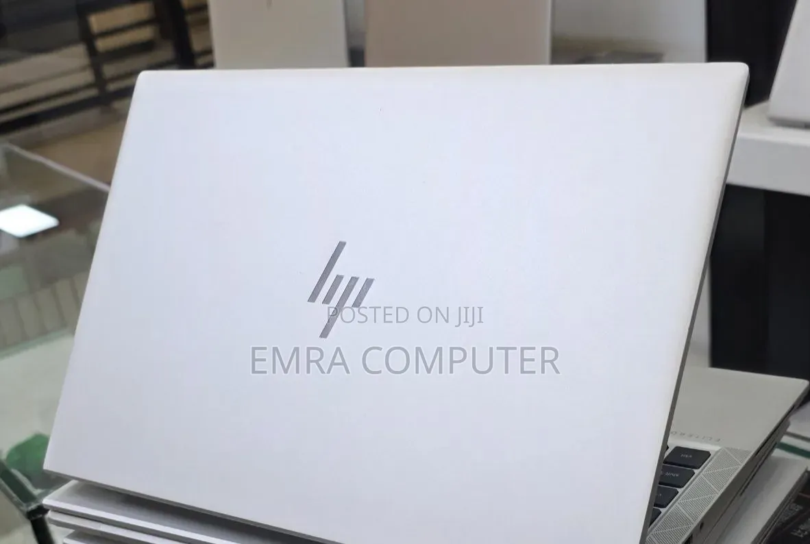 New Laptop HP EliteBook 840 G8 16GB Intel Core i5 SSD 512GB