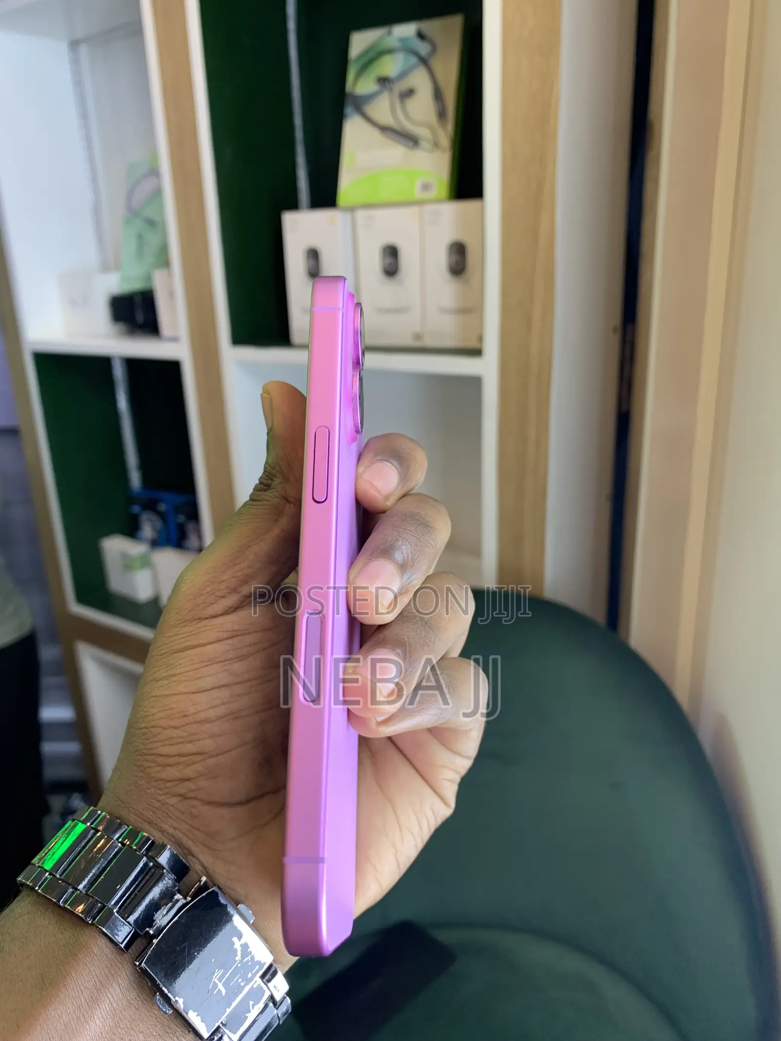 Apple iPhone 16 128 GB Pink