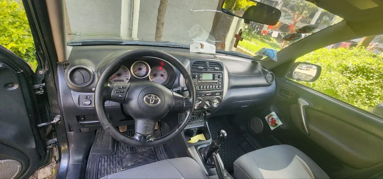 Toyota RAV4 2005 Black