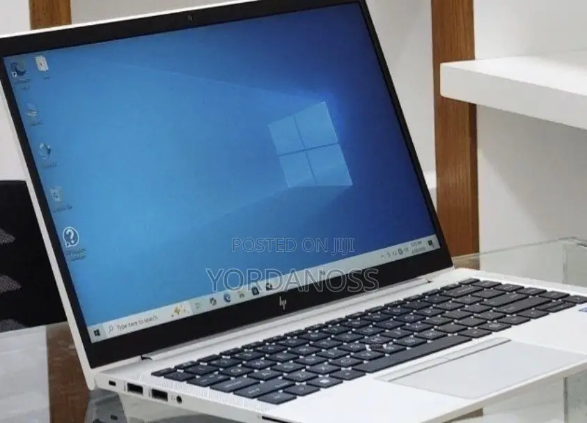 New Laptop HP EliteBook 840 G8 16GB Intel Core i5 SSD 512GB