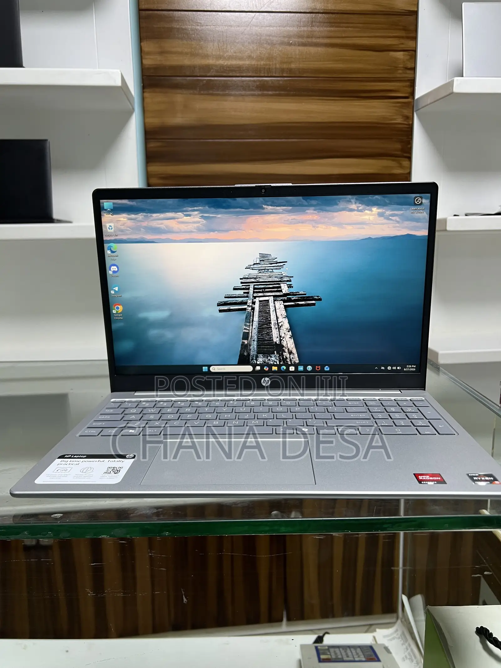 New Laptop HP 8GB AMD Ryzen 5 SSD 512GB