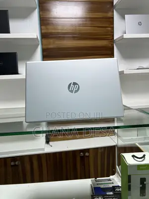 New Laptop HP 8GB AMD Ryzen 5 SSD 512GB
