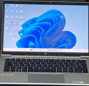 New Laptop HP EliteBook 830 G8 8GB Intel Core i7 SSD 256GB