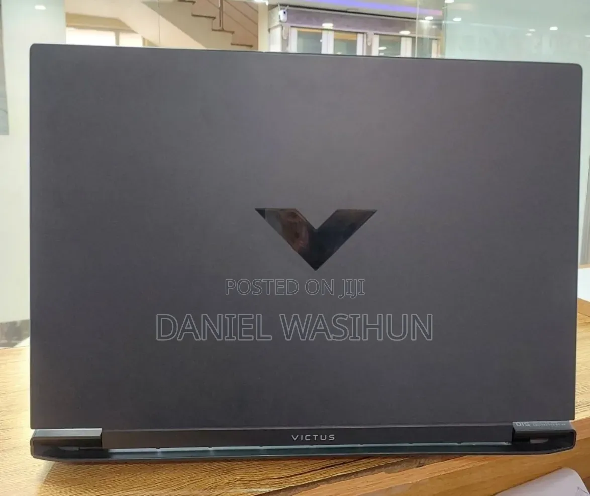 New Laptop HP Victus 15 16GB Intel Core i5 SSD 512GB