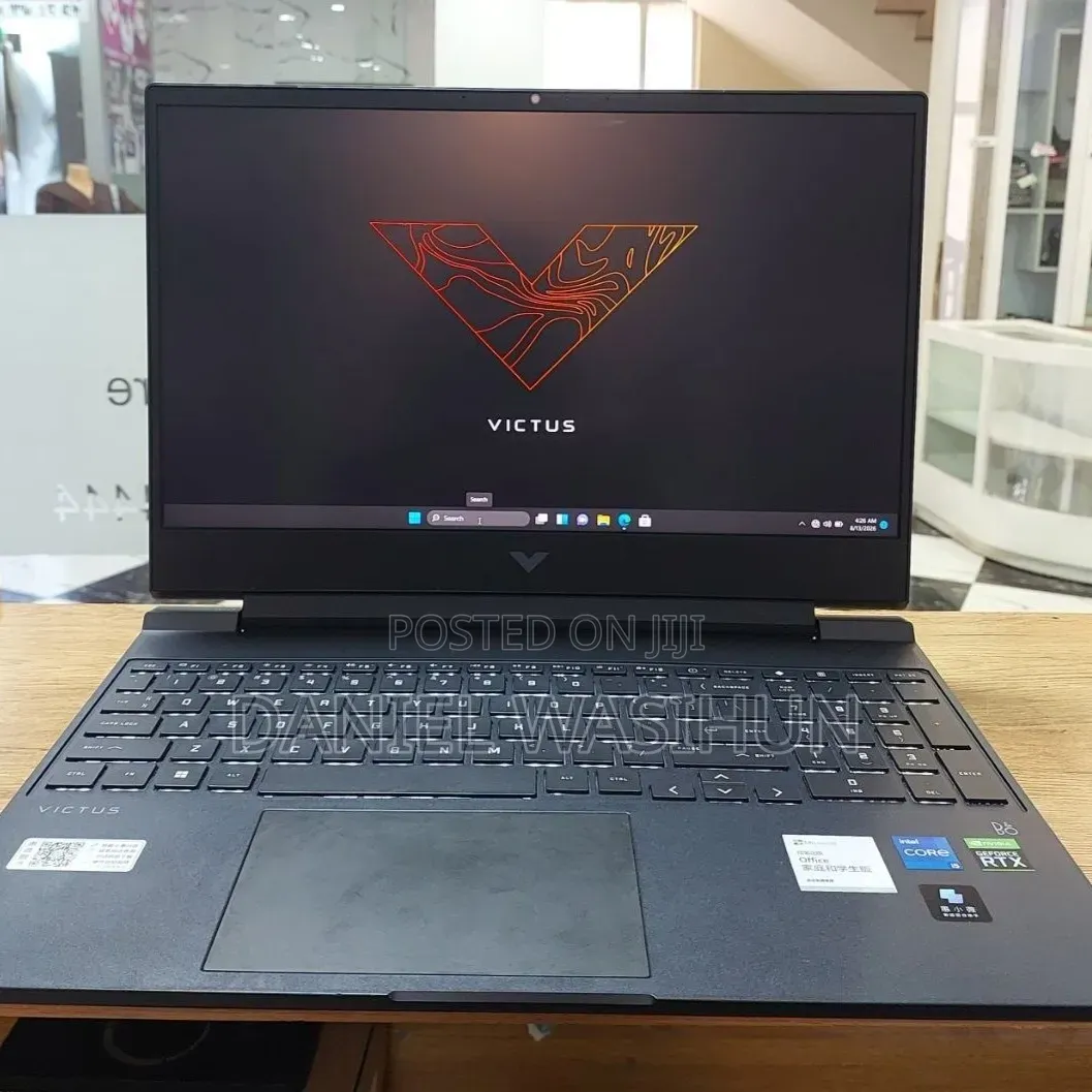 New Laptop HP Victus 15 16GB Intel Core i5 SSD 512GB