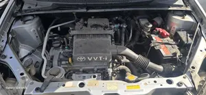 Toyota Platz 1.0 FWD 2005 Silver