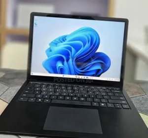 New Laptop Microsoft Surface Laptop 4 16GB Intel Core i7 SSD 512GB