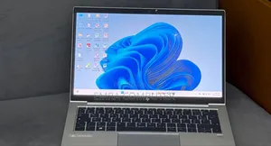 New Laptop HP EliteBook 830 G8 8GB Intel Core i7 SSD 256GB