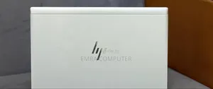 New Laptop HP EliteBook 830 G8 8GB Intel Core i7 SSD 256GB