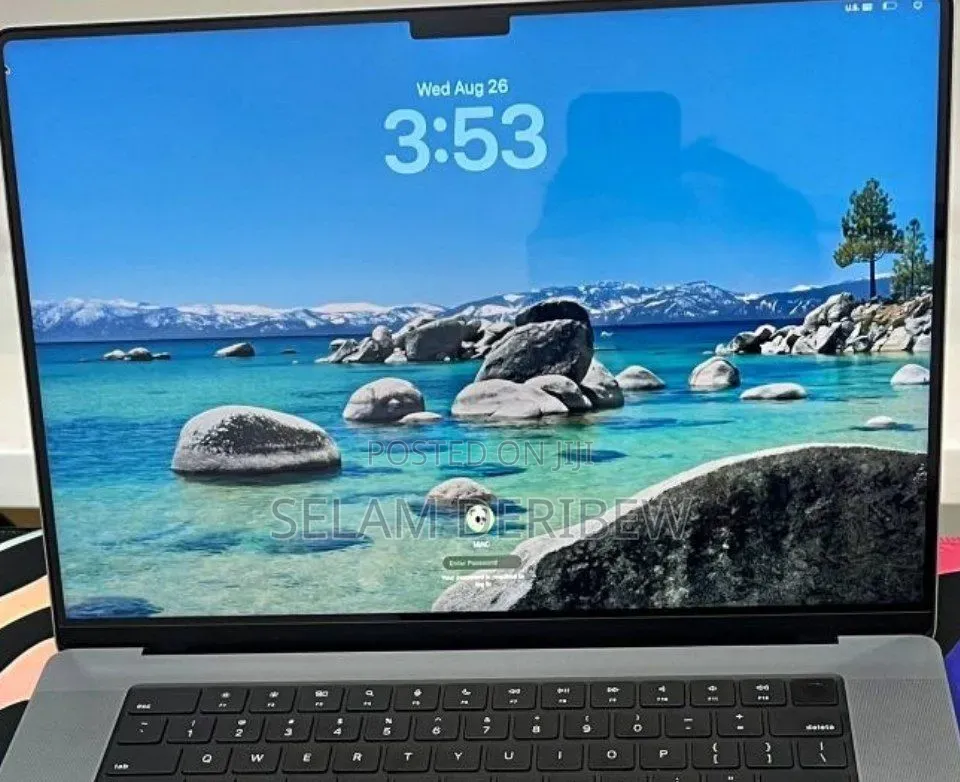 New Laptop Apple MacBook Pro 2021 M1 32GB Apple M1 SSD 512GB