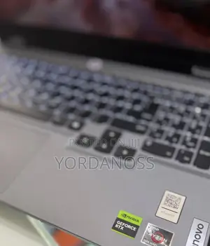 New Laptop Lenovo LOQ 15ARP9 16GB AMD Ryzen 7 SSD 512GB