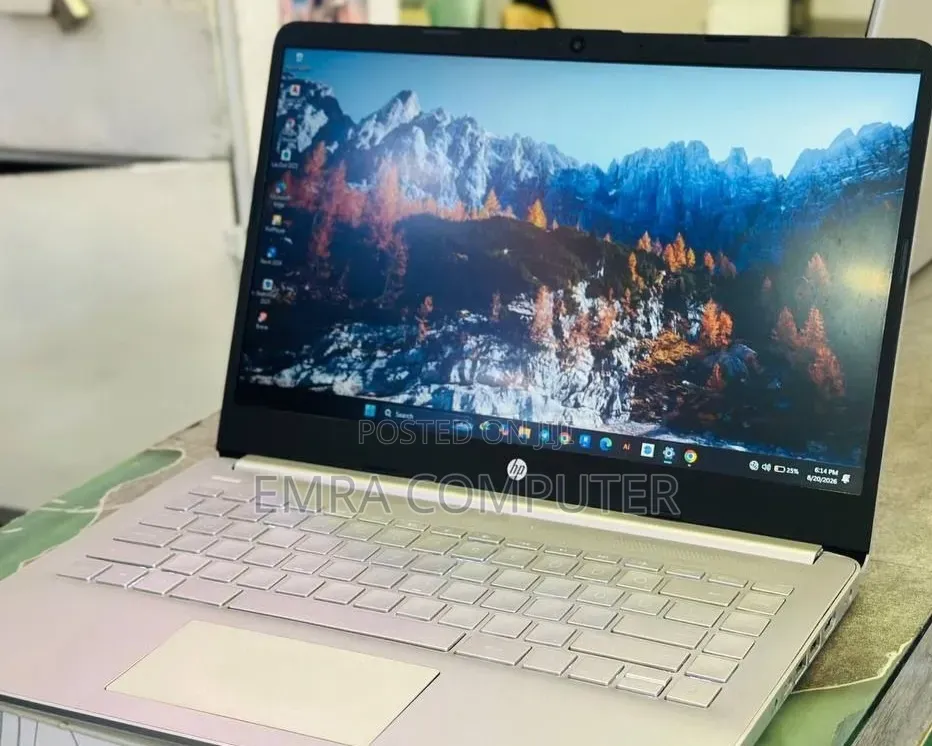 New Laptop HP 8GB AMD Ryzen 3 SSD 256GB