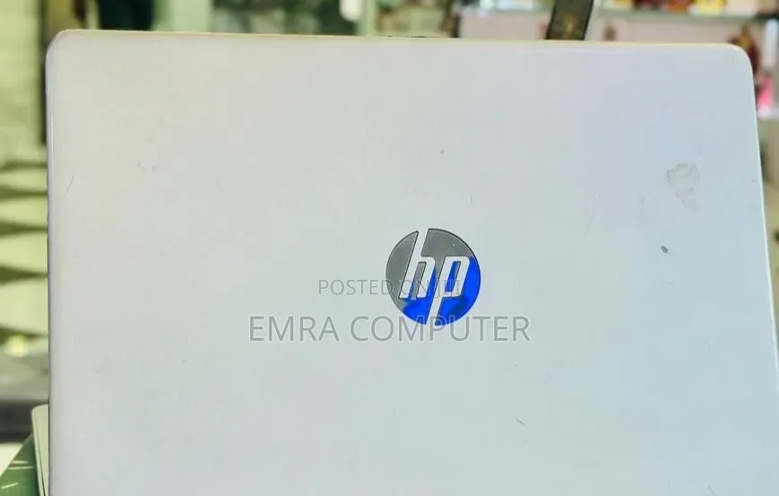 New Laptop HP 8GB AMD Ryzen 3 SSD 256GB
