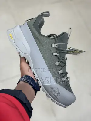 The North Face Glyncfyy Low Light Green Strengthen Mens Sneakers