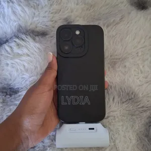 🌟 Mini Pocket Power Bank 3000mAh (Cordless Plug for iPhone)