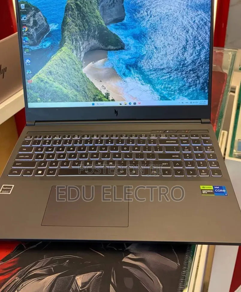 New Laptop Acer Nitro V 16 16GB Intel Core i7 SSD 1T