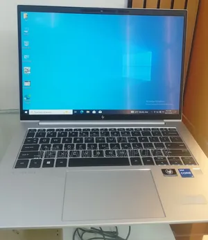 New Laptop HP EliteBook 830 G9 16GB Intel Core i5 SSD 512GB