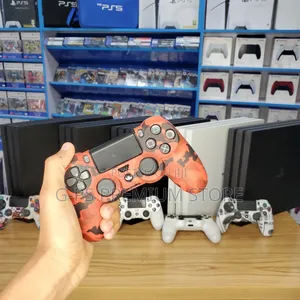 PS4 Pro Canada Used | 1 Original Joystick